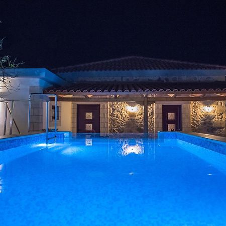 Private Sapphiros Villa 基萨莫斯 外观 照片