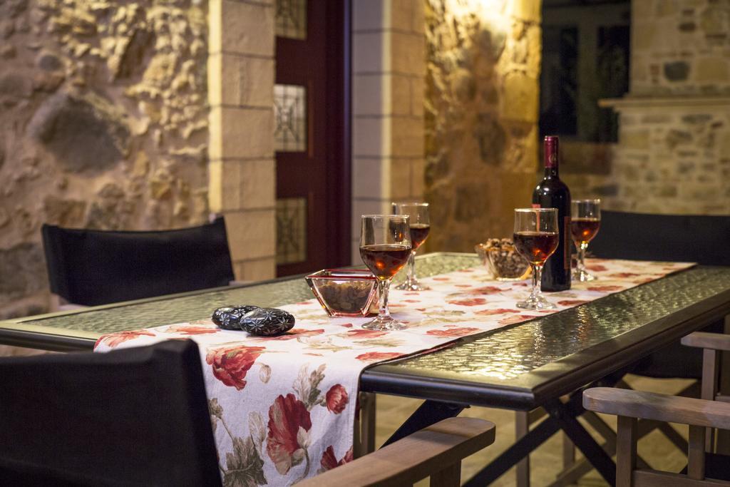 Private Sapphiros Villa 基萨莫斯 外观 照片