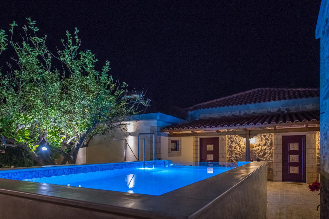 Private Sapphiros Villa 基萨莫斯 外观 照片